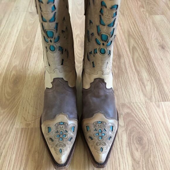 CORRAL VINTAGE Brown/Turquoise Laser Tool Leather C1620 - Picture 3 of 16